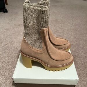Tan Heeled Boots with Knit Detail